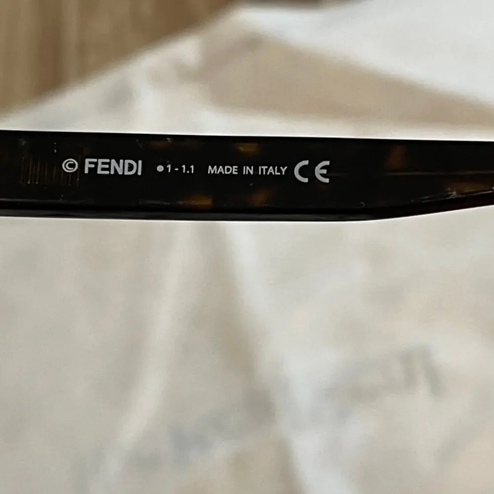 FENDI Women's Multi FE40007I Eyewear Sunglasses Made in Italy NWT